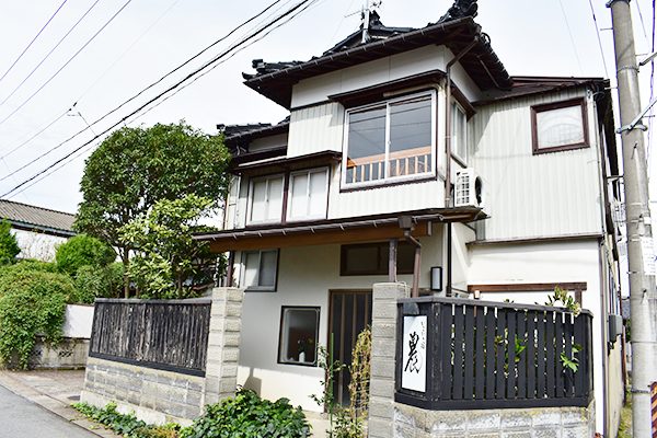 City Minshuku ? Your perfect base for visiting Tsuruoka City, Mt. Haguroyama, and Mt. Gassan, etc.