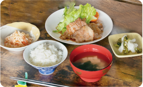 朝食