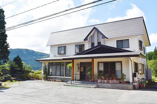 Farmhouse Inn Wakamatsu-ya