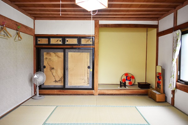 2階三人部屋
