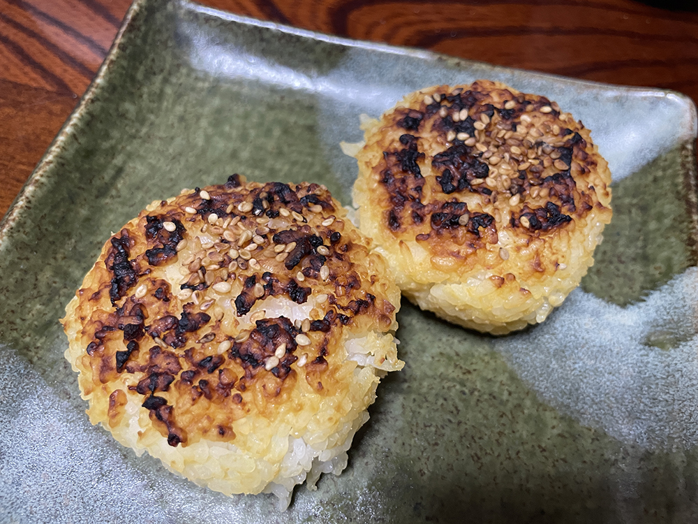 Miso-flavored grilled onigiri